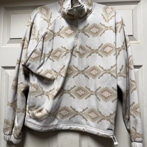 Hollister Beige and Cream Patterned Sweater